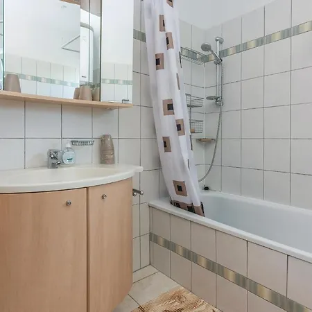Two-bedroom Holiday In *